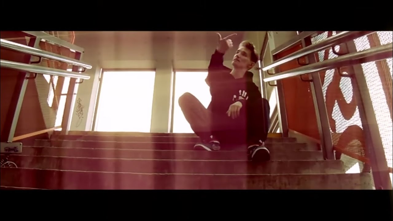Watch Ajter ft. Berkovitz - PERSPEKTYWY (Official Video 2019) on YouTube Watch Ajter ft. Berkovitz - PERSPEKTYWY (Official Video 2019) on YouTube