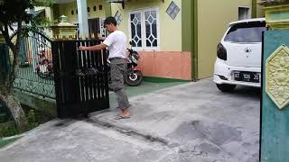 Pintu pagar besi lipat praktis