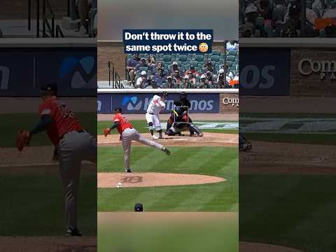 Kerry Carpenter misses the first but not the second 🔥