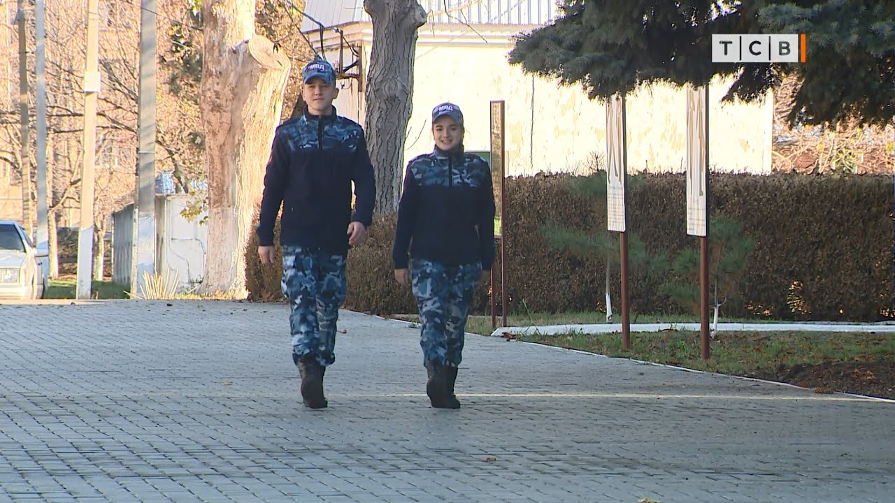 Геройский поступок кадетов - YouTube