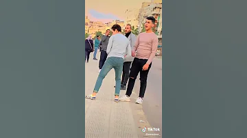 أندال أندال أندال والله ما فيكم جدعان 