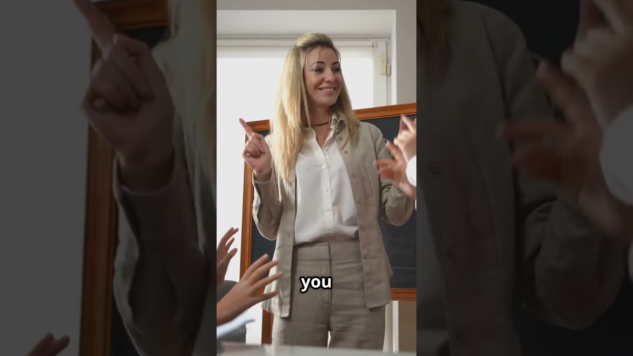 Elevate Your English with Sagacious 🚀🗣️"