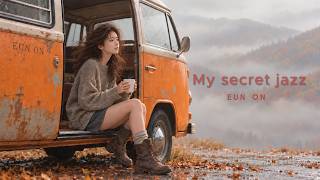 [PLAYLIST] A secret autumn hideaway, my secret jazz | camping · Coffee · Relaxation | Vintage Jazz screenshot 1