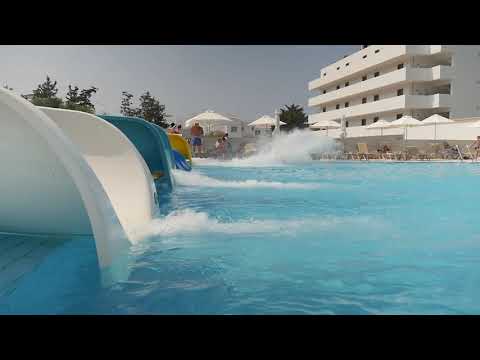 Summer at the Waterpark Montage 01 / Free Stock Footage (1080p)