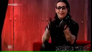 Marilyn Manson FUNNY Moments Part 1