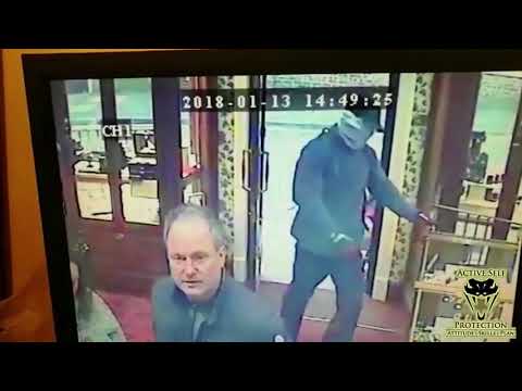 Shopper Lays Hands on Dumb Robber | Active Self Protection