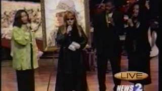 Video thumbnail of "Tammy Wynette Memorial Service "How Great Thou Art""