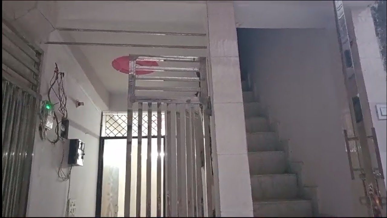 Laxmi Laxmi Metro के पास जड़ से मकान बिकाऊ है House for sale in Laxmi