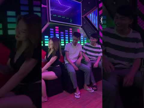 Gái Karaoke Hà Nội - Thanh Niên Nhát Gái Đi Hát Karaoke ôm