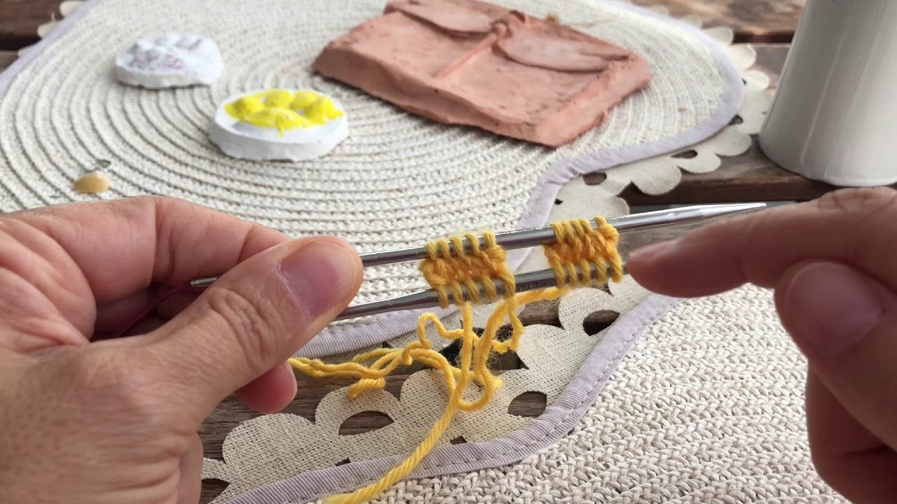 Como montar dos calcetines a la vez por la punta