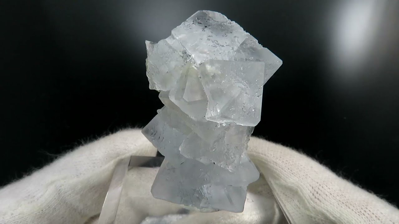 ロシア ダルネゴルスク Nikolaevskiy Mine産 フローライト＆クォーツの