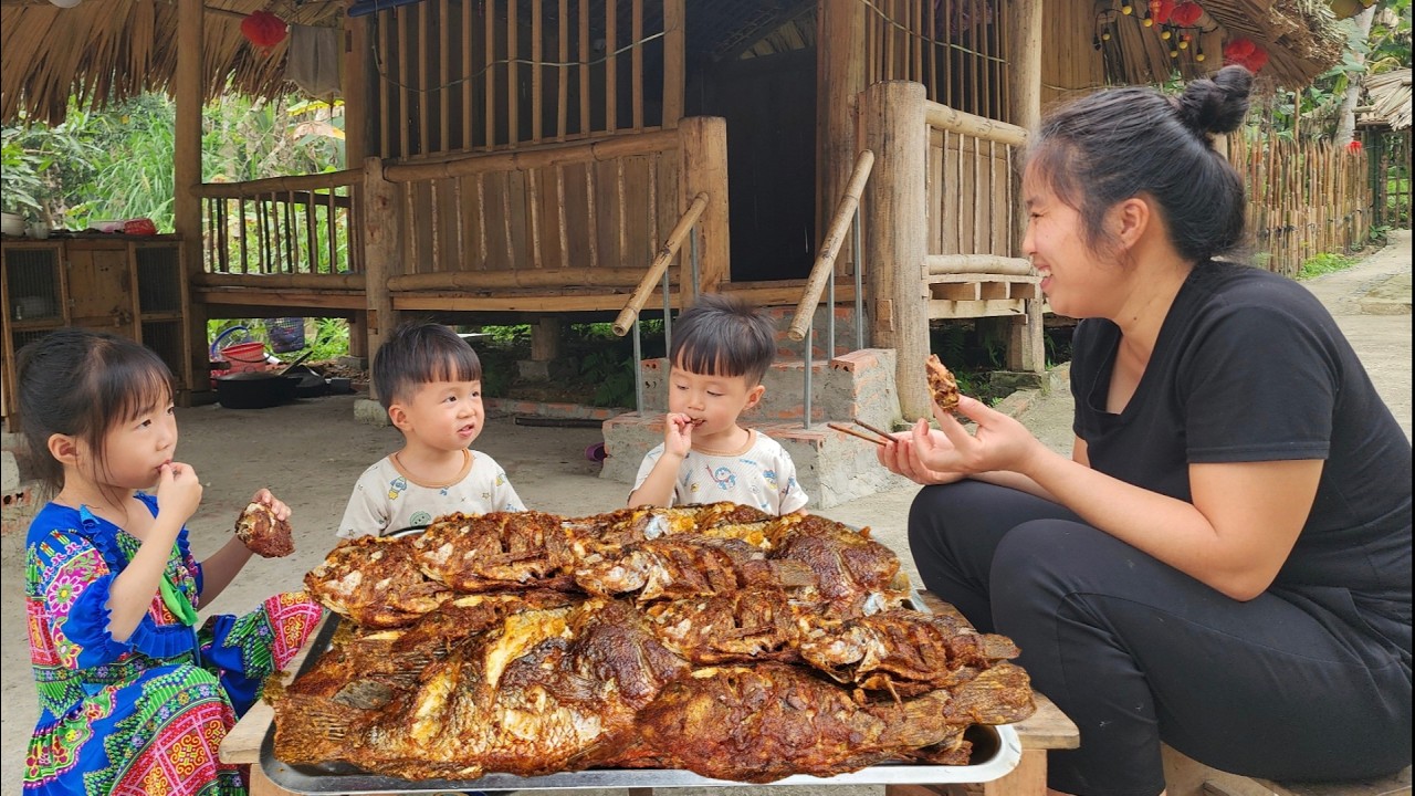 The Pond Has Dried Up and the Super Crispy Tilapia Dishes with Family | Ly tieu tieu