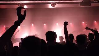 The Ocean - Silurian: Age of Sea Scorpions (Live in Budapest 01.10.2022) Loïc Rossetti crowdsurfing