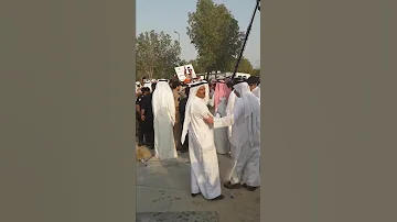 عبد الرحمن العقل في جنازه المرحوم عبد الحسين عبد الرضا 