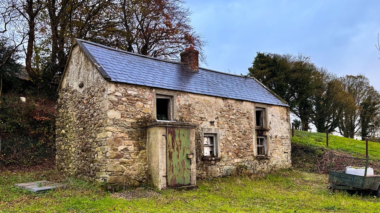 IRISH COTTAGE FOR SALE DISUSED BUILDING WITH SITE HUGE POTENTIAL