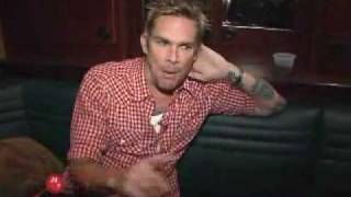 Celebrity 24/7 interviews Mark McGrath Profile