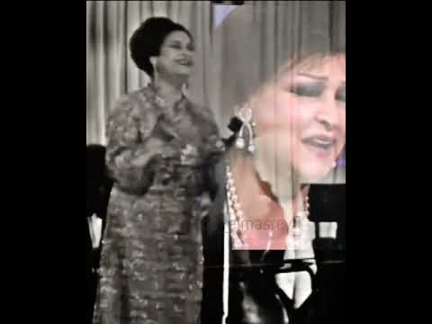 وردة الجزائرية تغني لأم كلثوم