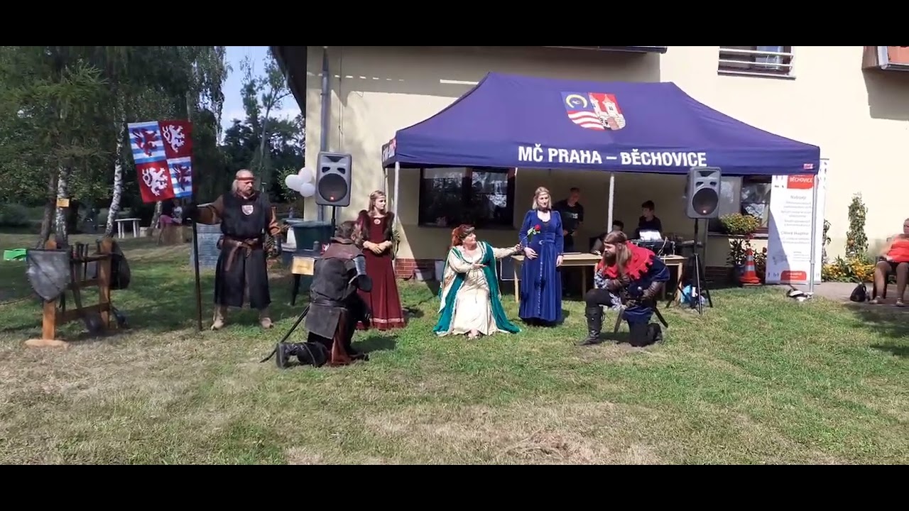 PROGRAMY PRO DĚTI: Ukázky šermířských soubojů.