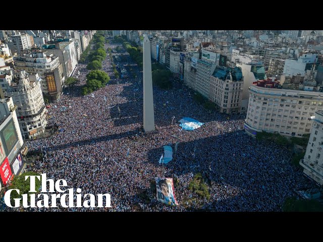 Drone captures sea of fans celebrating in Buenos Aires after Argentina's World Cup win – video class=