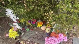 Bonnie Parker’s Grave