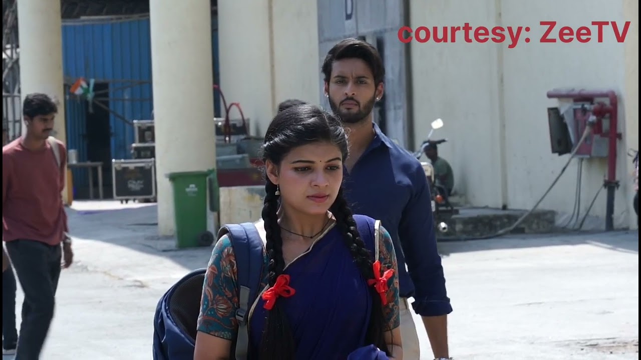 Saru ZeeTV Newepisode: Ved or Saru aamne samne aate hee saru ko ayi purani yaad ved b nikla dekhte-2