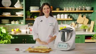 Tam Kıvamında Ve Lezzetli Peynirli Omlet