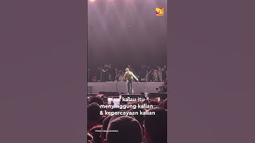 Thumbnail of Detik-Detik Matty Healy The 1975 Meludah Di Atas Panggung Berujung Diusir Di Malaysia