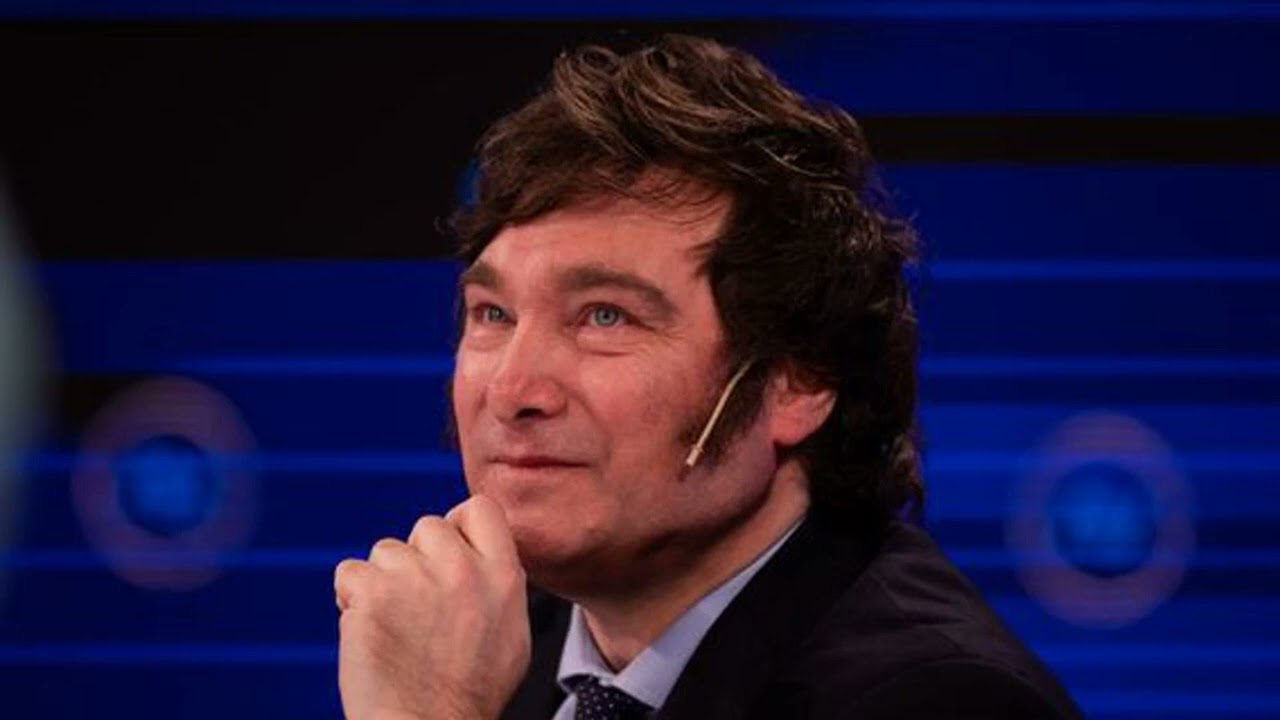 Pro-Bitcoin Candidate Javier Milei Unexpectedly Leads in Presidential  Voting in Argentina