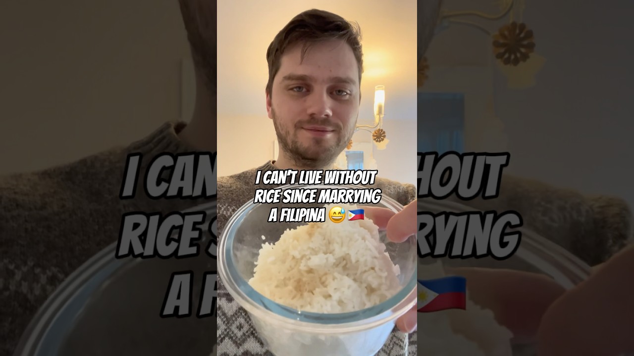 Our Christmas dinner has become more Filipino 😅🇵🇭🎄