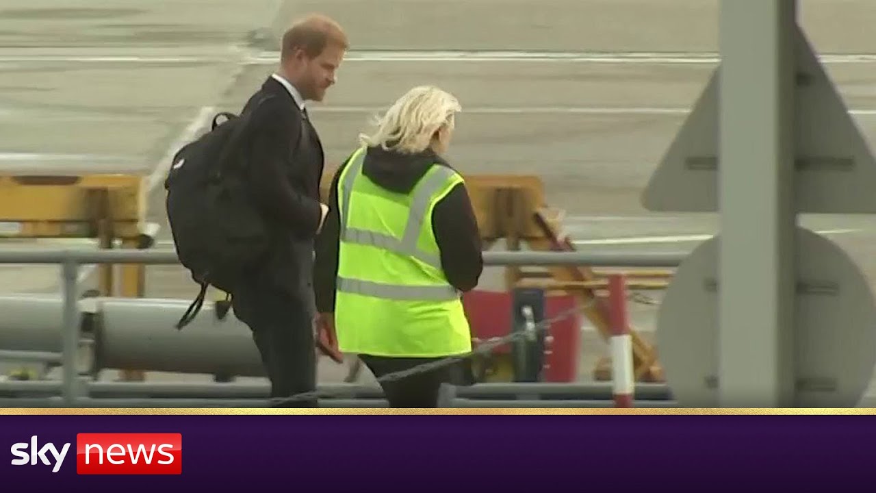 Film backdrop image for Prince Harry leaves Scotland (2022)