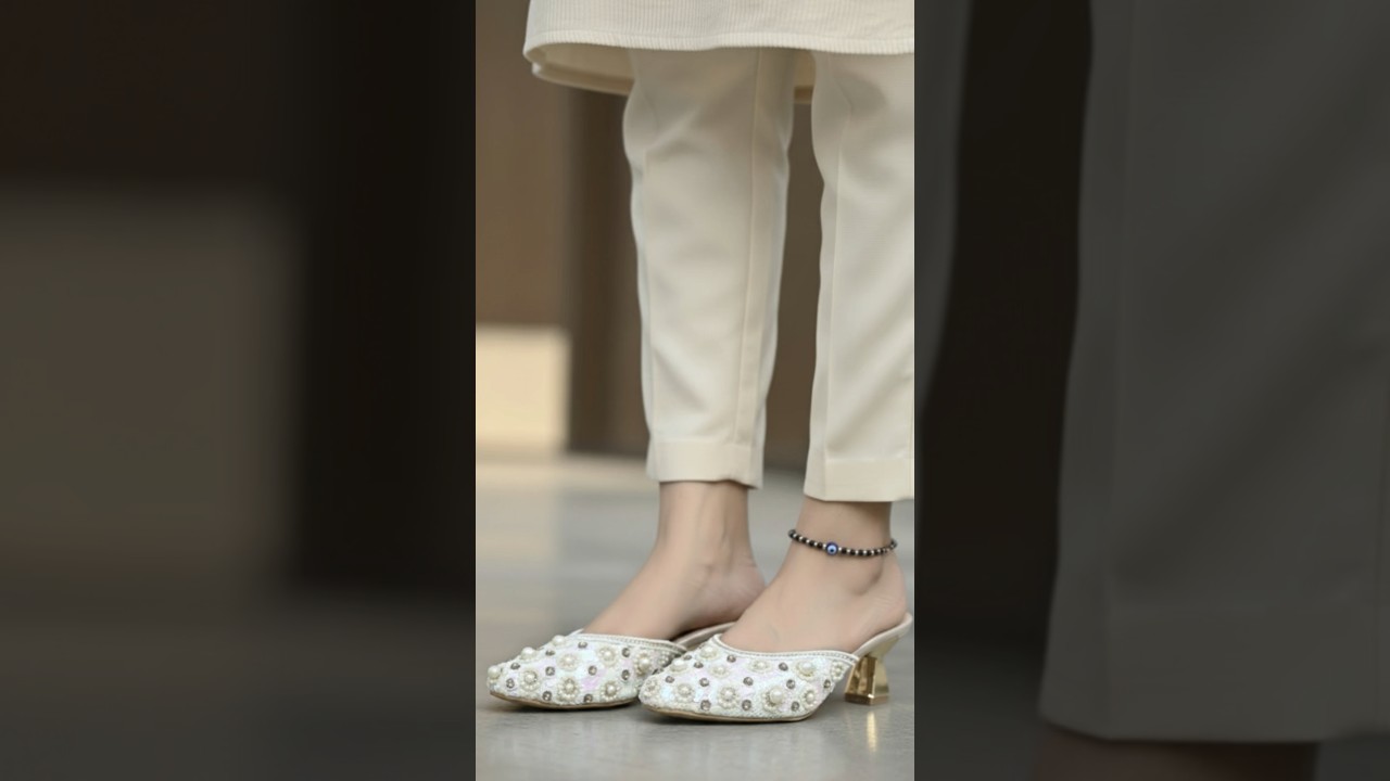 💎 Elegant Pearl Jutti | Royal Look with Modern Class 