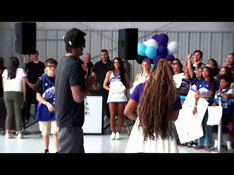 Utah Jazz draft pick Darryn Peterson lands in Utah, meets fans at Salt Lake airport