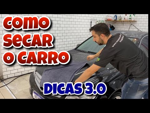 Vídeo: Devo usar uma camurça para secar meu carro?