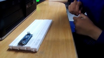 Programación de semáforo en placa Arduino Nano 📷