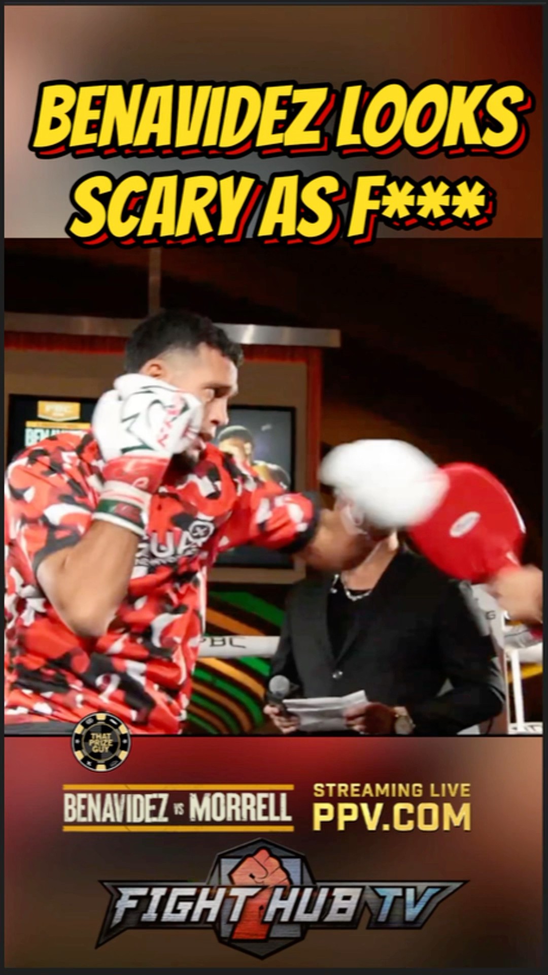 David Benavidez UNLOCKS BEAST MODE during open workouts; LOOKS SCARY AF!