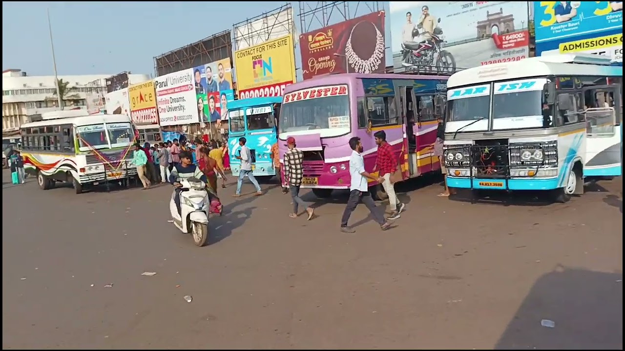 Mapusa, Goa bus stop