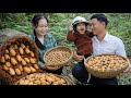 A Happy Married Life: Harvesting Palm Weevils, Gardening, and Cooking Together