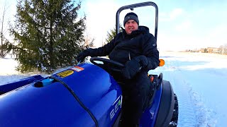 Electric Tractor Plowing Snow! How Will It Handle the Cold?