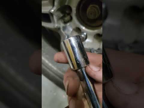 6 Spline Lug Nut Hack!