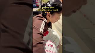 Cô Có Sổ Hộ Nghèo Vẫn Ủng Hộ Đồng Bào Vùng Lũ