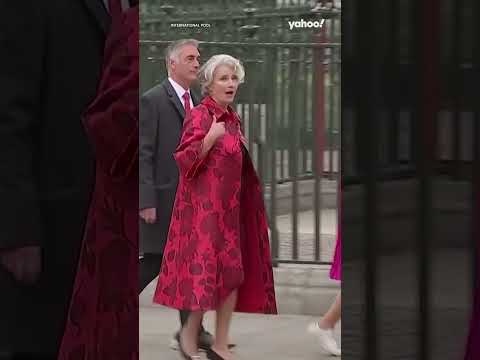 Emma Thompson among guests arriving for King Charles coronation | #shorts #yahooaustralia