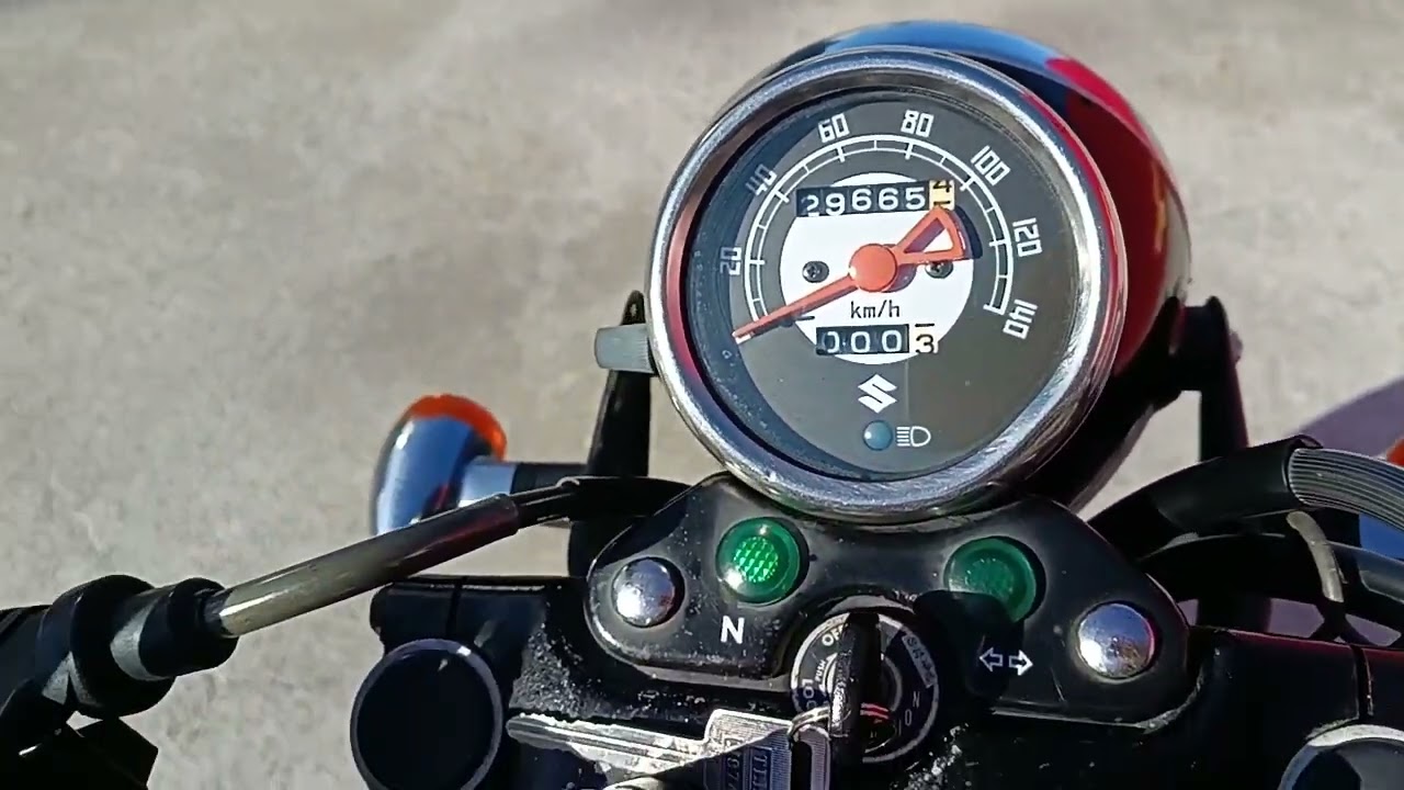 ST250/スズキ 2004年モデル モリワキ製ショートマフラー装着車 セル