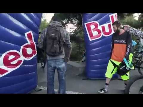 ველოსიპედებით Stunt და მთიდან დაშვება / Urban Mountain Diving