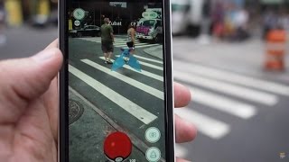 See The Dangers Of The 'Pokemon Go' Game Everyone Is Obsessed With