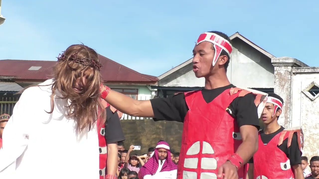 TABLO//KISAH SENGSARA YESUS KRISTUS//OMK PAROKI ST. FRANSISKUS ASISI KAROT