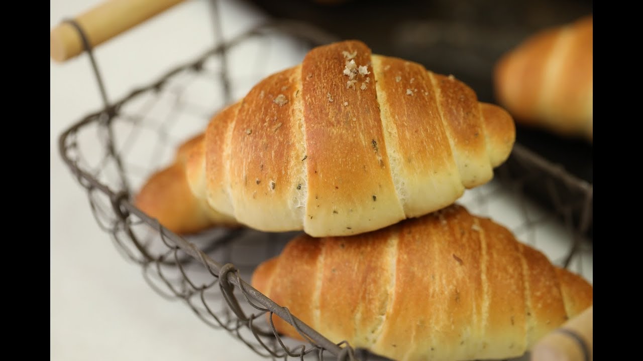 義式香料鹽可頌 中部電機烤箱 Youtube