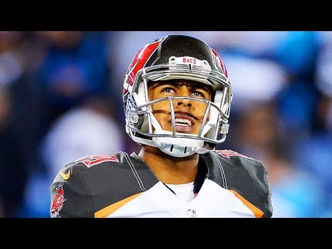 Roberto Aguayo, a Second-Round Kicker Who Couldn't Cut It
