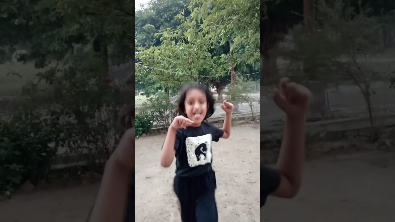 A dance on song 😂😊