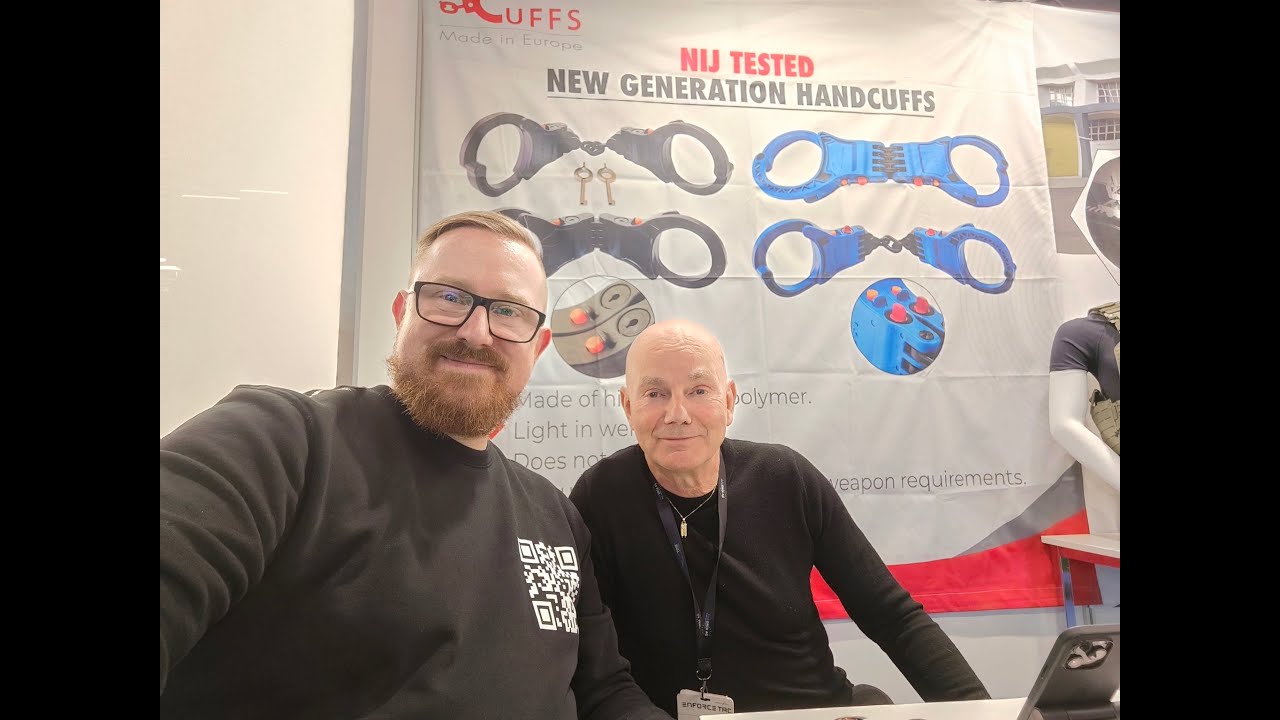 Enforce Tac 2024 Nürnberg: Stand von USCuffs Ultimat Safety Cuffs LLC Spain Polymer Handcuffs NIJ
