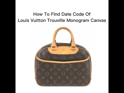 WHAT'S IN MY BAG 2021  LOUIS VUITTON MONOGRAM TROUVILLE..*REDO* 